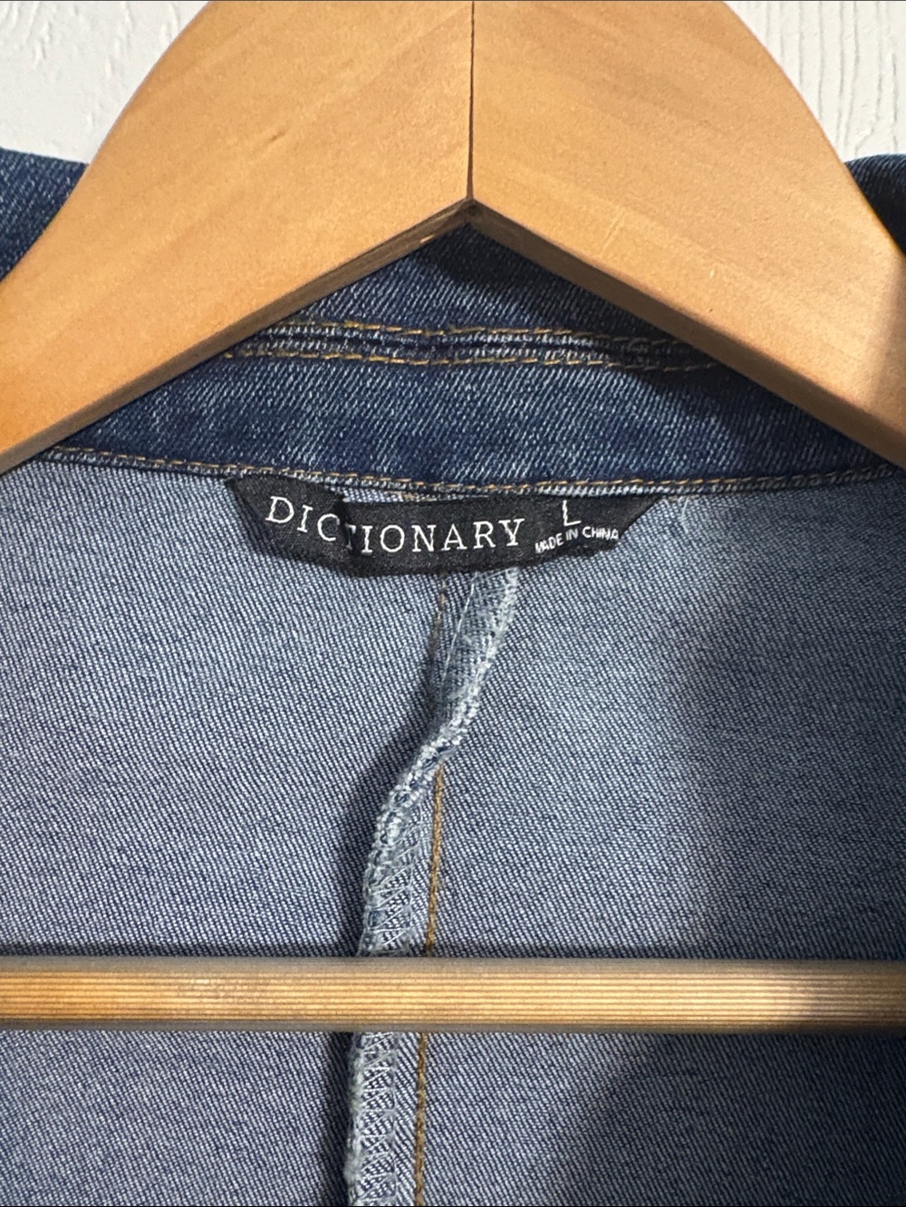 Double-Breasted Denim Vest in Dark Blue with Gold Buttons - Picture 2 of 9